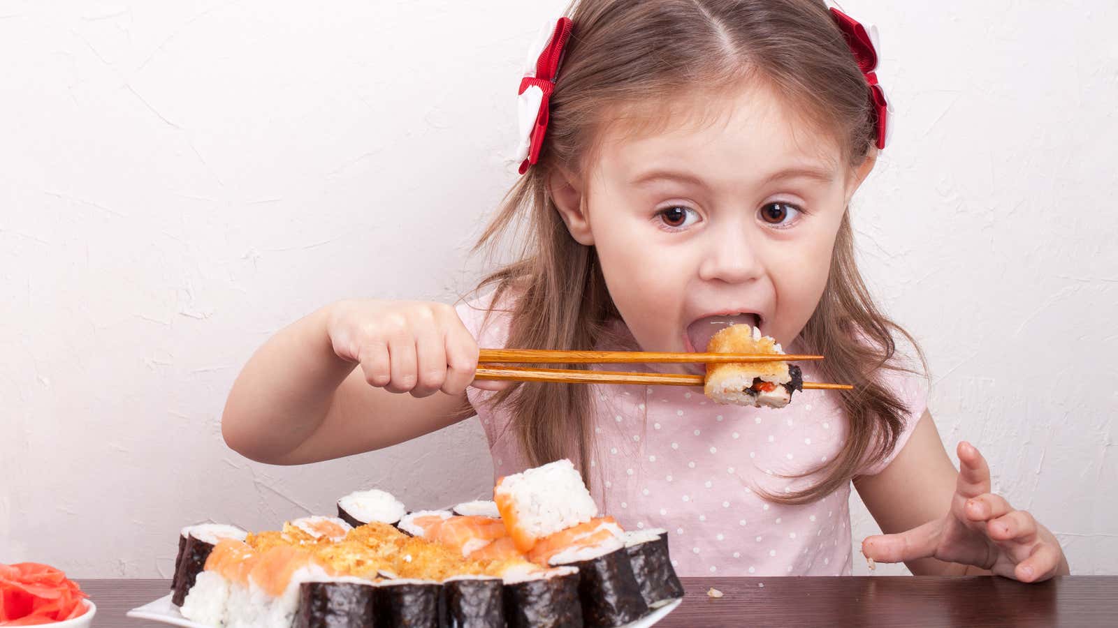 Image for article titled How to Teach Kids to Appreciate Foods From Other Cultures